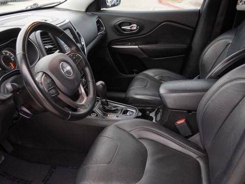 Used 2021 Jeep Cherokee Latitude Lux image 19