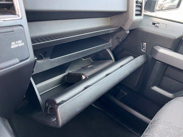 Certified 2019 Ford F150 XLT w/ Equipment Group 302A Luxury AWD/4WD image 17