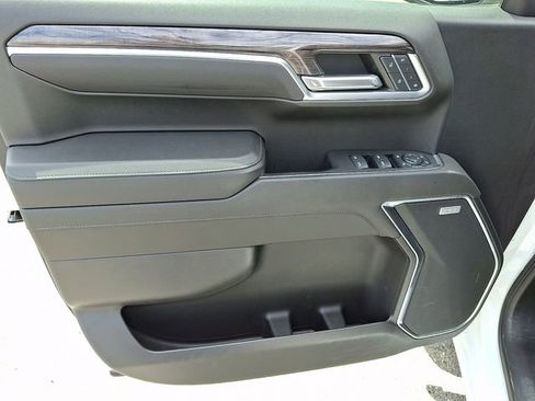 Used 2023 Chevrolet Silverado 1500 LTZ w/ Technology Package AWD/4WD image 9