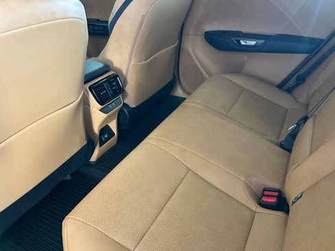 Used 2024 Lexus RZ 300e Premium w/ Technology Package image 9