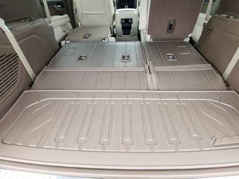 New 2026 GMC Yukon Denali image 23