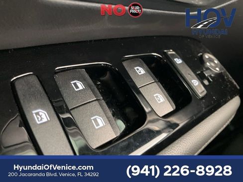 Certified 2024 Hyundai Santa Cruz Limited AWD/4WD image 19