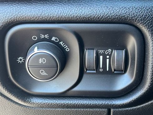 Used 2019 RAM 1500 Rebel w/ Level 2 Equipment Group AWD/4WD image 24