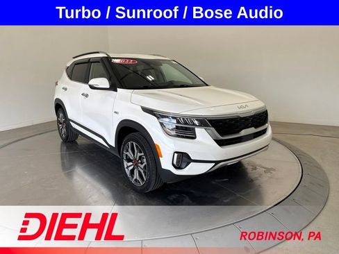 Used 2022 Kia Seltos SX w/ Sunroof Package AWD/4WD image 1