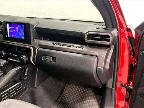 Used 2026 Toyota Tacoma SR5 AWD/4WD image 19
