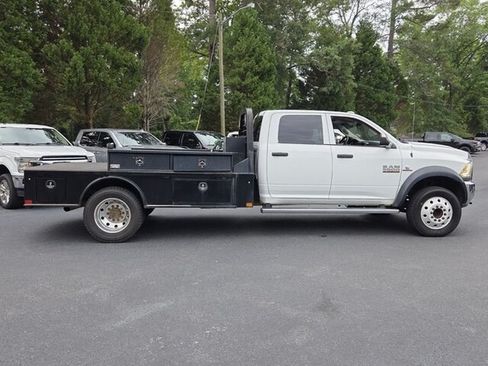 Used 2018 RAM 5500 Tradesman w/ Max Tow Package AWD/4WD image 15