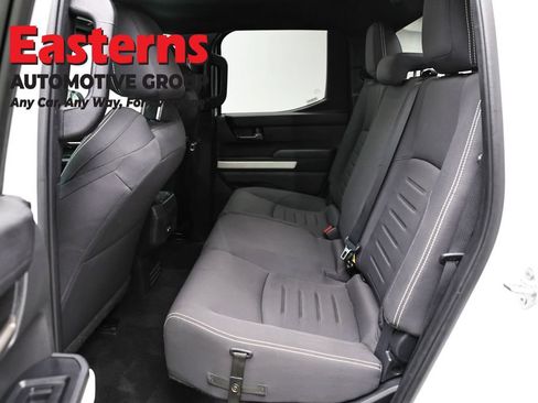 Used 2024 Toyota Tacoma TRD Off-Road AWD/4WD image 23