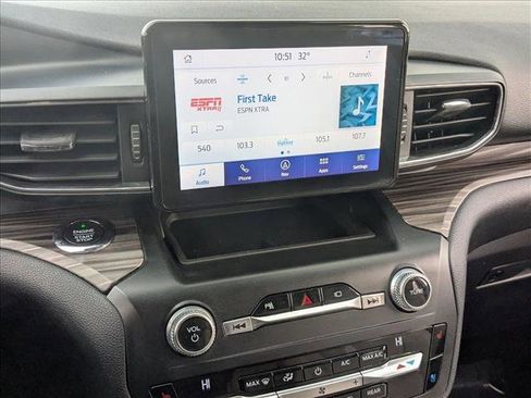 Used 2020 Ford Explorer Limited image 12