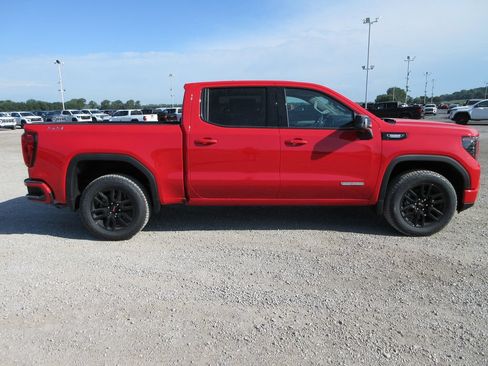 New 2026 GMC Sierra 1500 Elevation w/ Elevation Premium Package AWD/4WD image 3