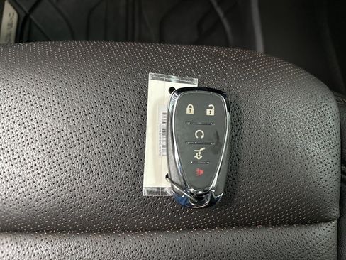 Used 2022 Chevrolet Traverse High Country image 47