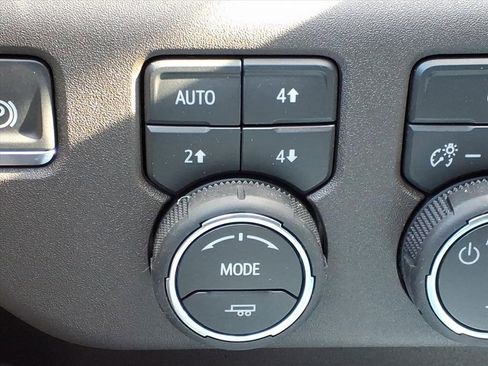 New 2026 Chevrolet Silverado 1500 LT image 15