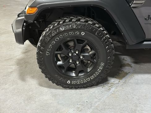 Used 2022 Jeep Wrangler Unlimited Sport AWD/4WD image 8