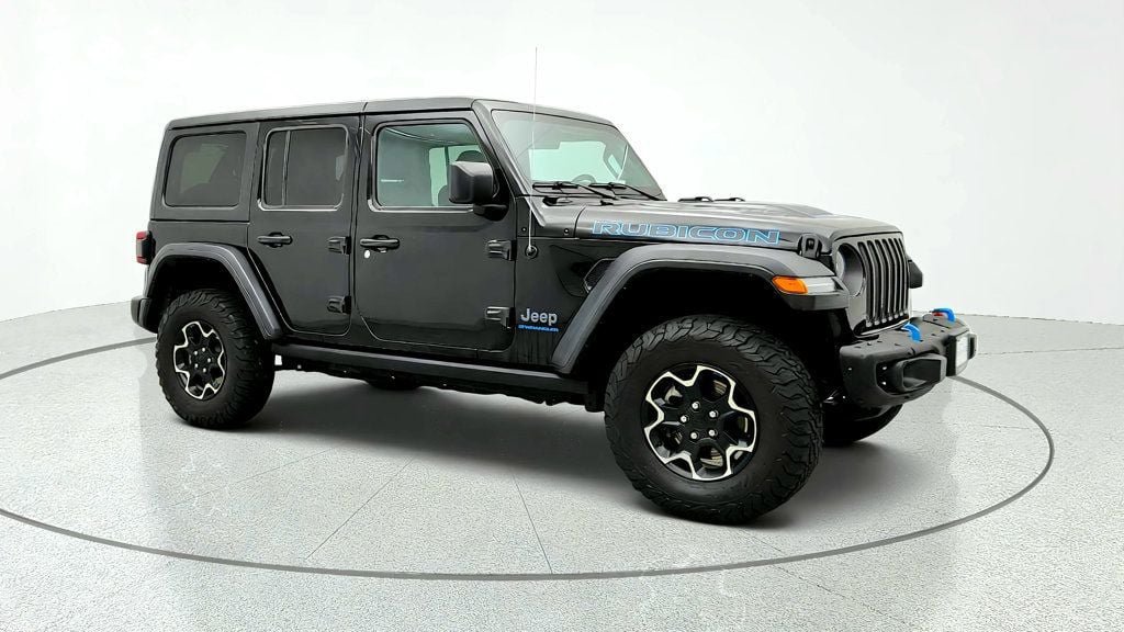 Used 2023 Jeep Wrangler Unlimited Rubicon 4xe w/ Steel Bumper Group AWD/4WD image 3