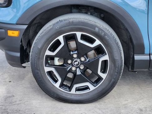 Used 2023 Ford Bronco Sport Outer Banks AWD/4WD image 11