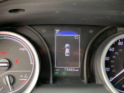 Used 2022 Toyota Camry LE FWD image 30