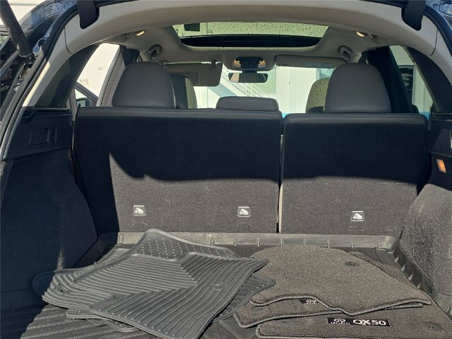 Used 2023 INFINITI QX50 Luxe FWD image 27
