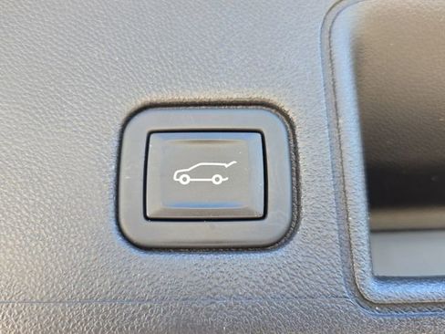 Certified 2023 GMC Terrain Denali image 6