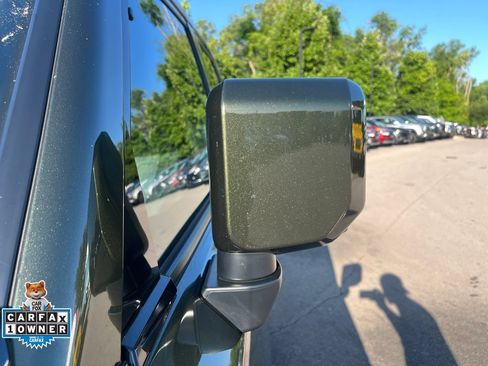 Used 2025 Lexus GX 550 w/ Accessory Package (2T) AWD/4WD image 35