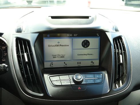 Used 2018 Ford Escape SEL AWD/4WD image 25
