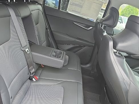 New 2025 Kia Niro EX FWD image 10