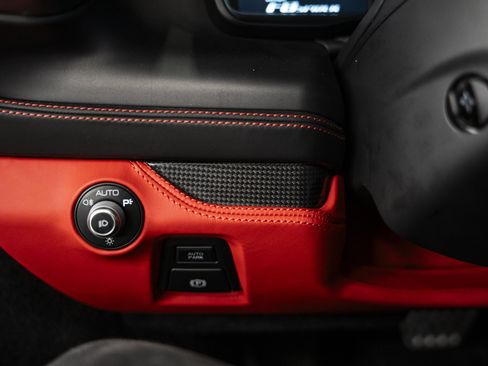 Used 2022 Ferrari F8 Tributo RWD image 49
