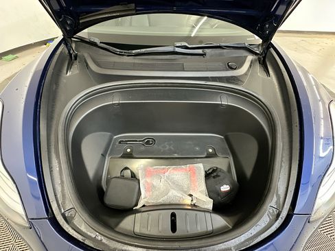 Used 2018 Tesla Model 3 Long Range image 33