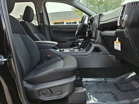 New 2025 Ford Ranger XLT w/ Equipment Group 301A High image 31
