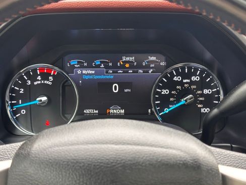 Used 2021 Ford F350 Platinum w/ Tremor Off-Road Package image 28