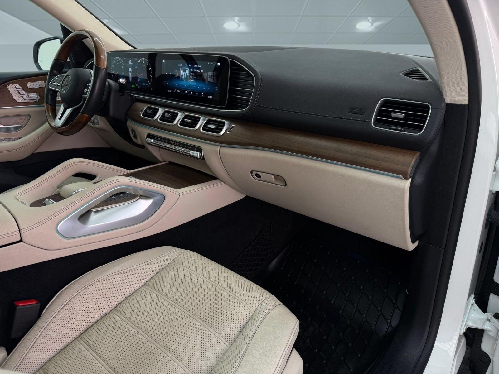 Used 2021 Mercedes-Benz GLS 450 4MATIC image 27
