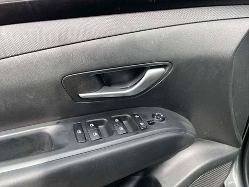 Certified 2023 Hyundai Tucson SEL AWD/4WD image 16