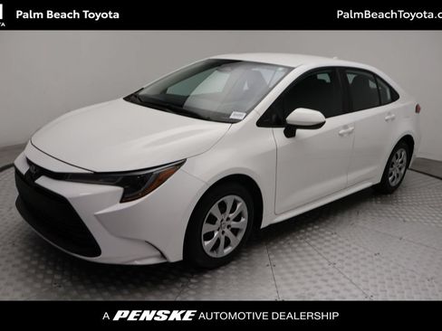 Certified 2024 Toyota Corolla LE FWD image 1