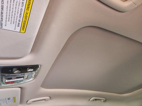 New 2026 Genesis GV70 2.5T Select AWD/4WD image 18