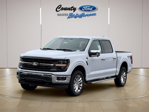 New 2025 Ford F150 XLT w/ Equipment Group 302A MID image 2