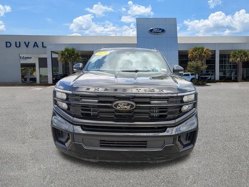 New 2025 Ford Expedition Platinum w/ Stealth Performance Package AWD/4WD image 9