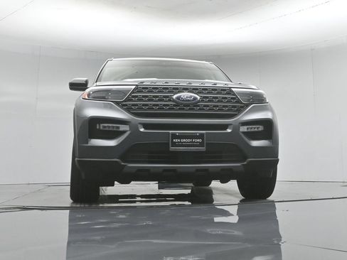 Certified 2023 Ford Explorer XLT w/ Equipment Group 202A RWD image 51