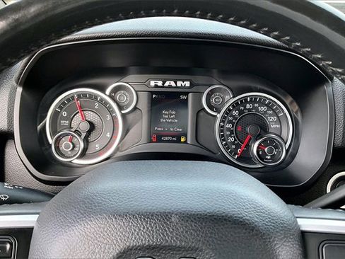 Used 2021 RAM 2500 Big Horn w/ Level 1 Equipment Group image 14