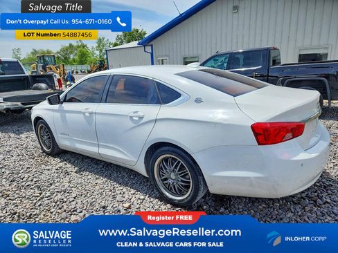 Used 2015 Chevrolet Impala LT w/ Convenience Package FWD image 3