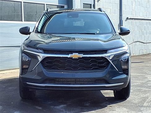 New 2026 Chevrolet Trax LT w/ Driver Confidence Package image 22