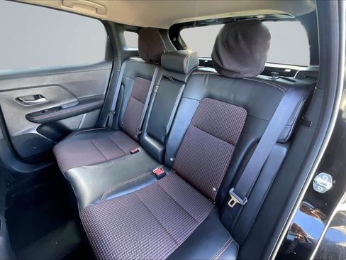 Used 2025 Nissan Kicks SR FWD image 26