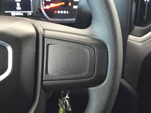 Used 2020 GMC Sierra 1500 4x4 Crew Cab w/ Sierra Value Package image 27