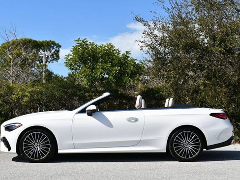 Used 2025 Mercedes-Benz CLE 300 4MATIC Cabriolet image 29