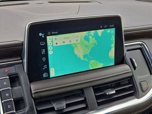 Used 2023 Chevrolet Suburban Z71 w/ Luxury Package image 11