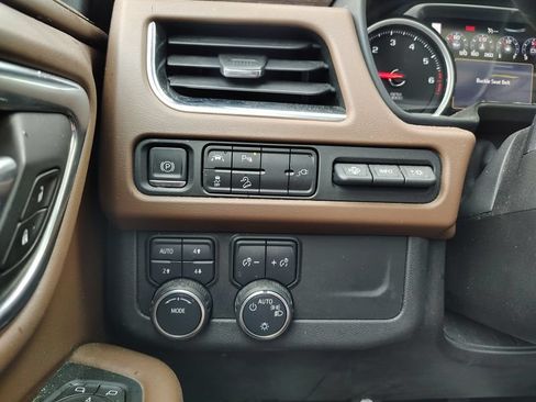 Used 2021 Chevrolet Tahoe High Country AWD/4WD image 13