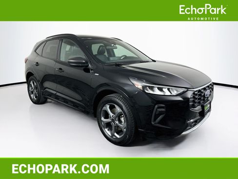 Used 2024 Ford Escape ST-Line w/ Tech Pack #1 AWD/4WD image 1