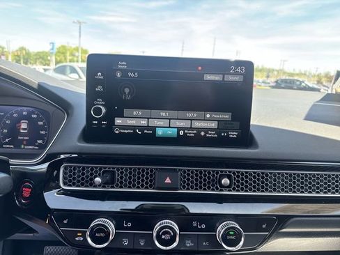 Certified 2024 Honda Civic Touring image 16