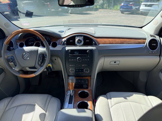Used 2011 Buick Enclave CXL FWD image 19