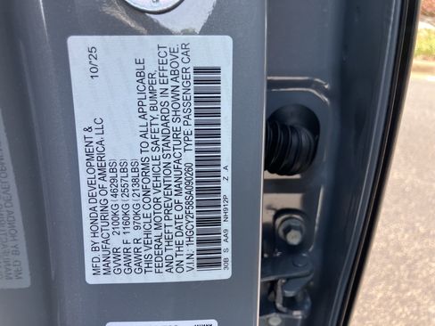 Used 2025 Honda Accord Sport image 37