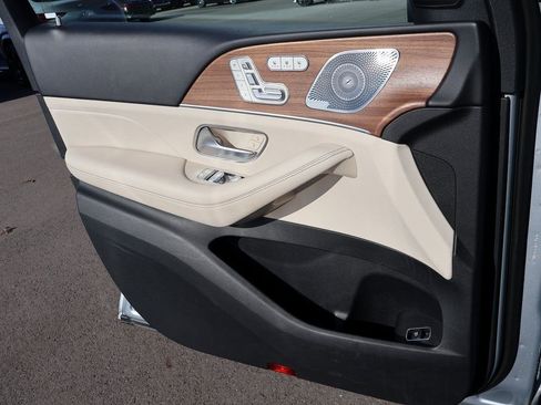 Certified 2023 Mercedes-Benz GLS 450 GLS 450 image 39