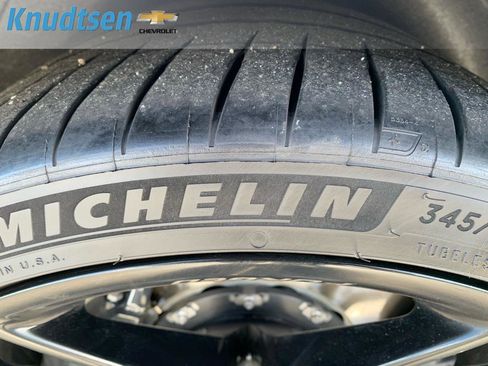 Used 2025 Chevrolet Corvette Z06 image 16