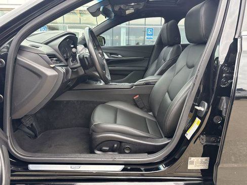 Used 2020 Cadillac CT4 Luxury w/ Sun And Sound Package RWD image 9